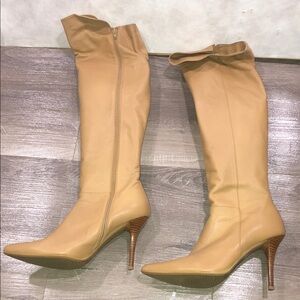 Stuart Weitzman Tan Leather Knee High Heeled Boots EUC
